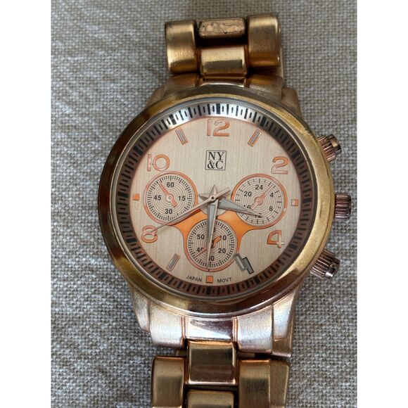 New York & Company NY&C women's rose gold color chrono style watch, new battery - Picture 1 of 7
